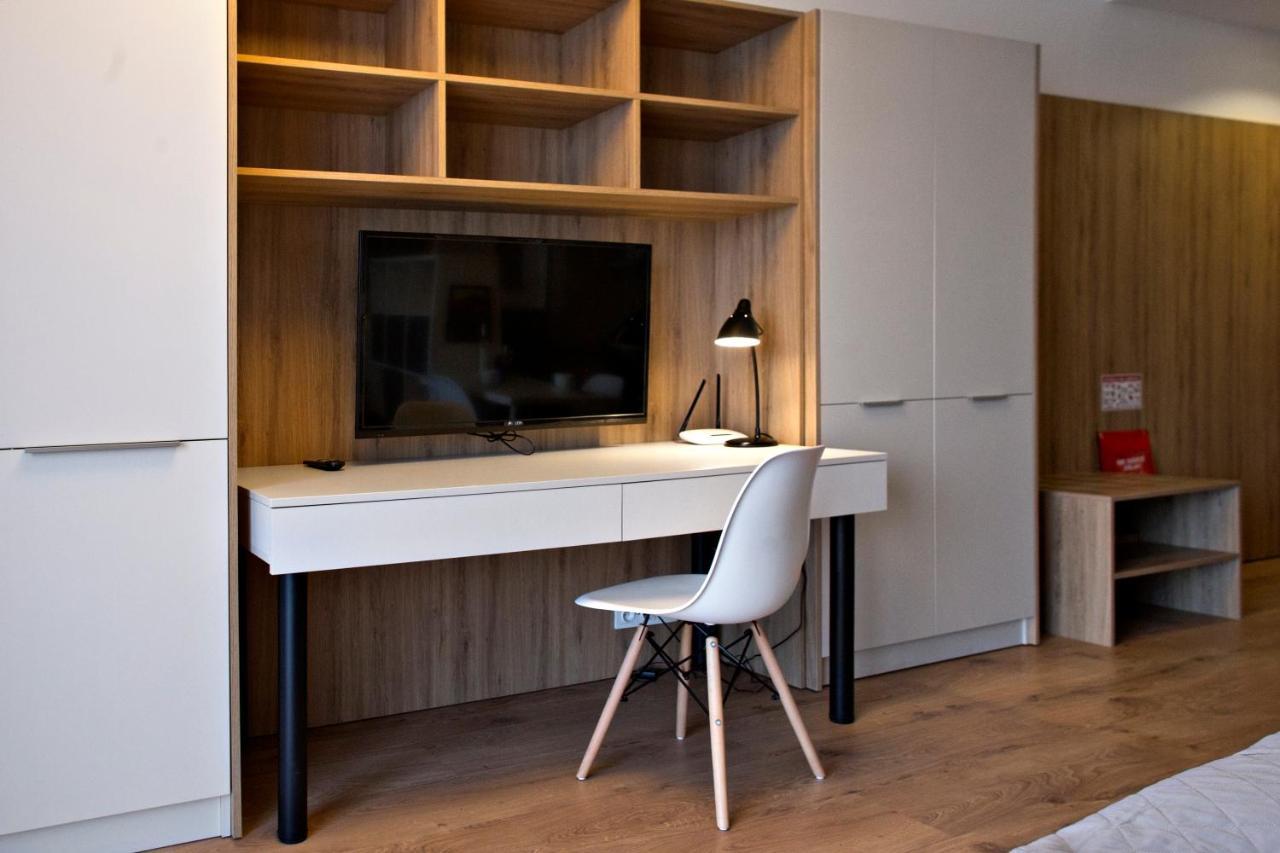 Wolska Serviced Apartments Varsovie Extérieur photo
