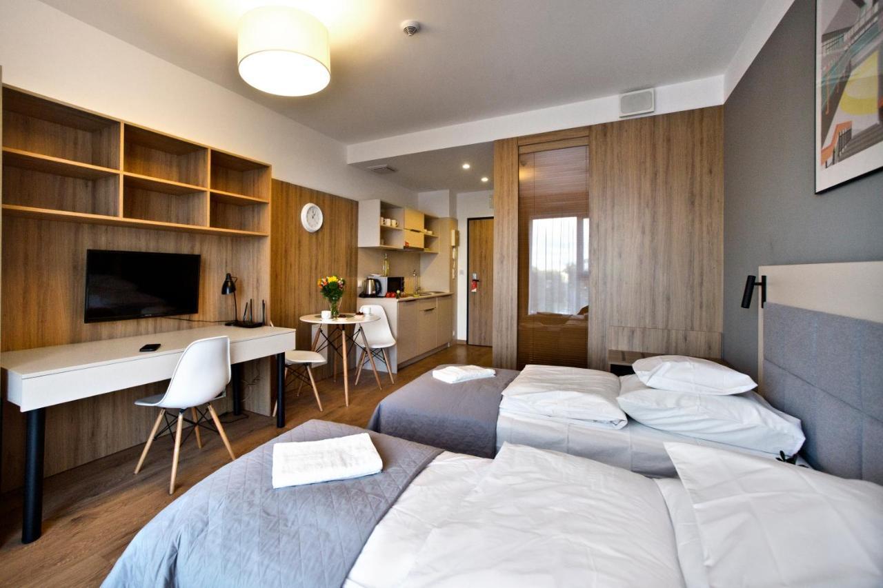 Wolska Serviced Apartments Varsovie Extérieur photo